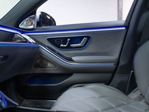 Used 2024 Mercedes-Benz Maybach S 680 4MATIC image 15