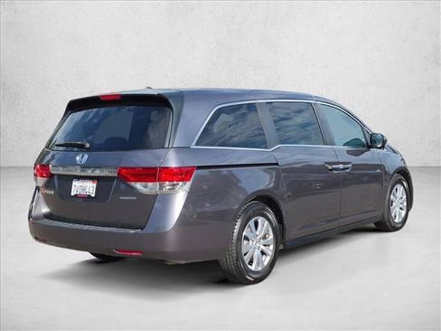 Used 2016 Honda Odyssey SE image 5