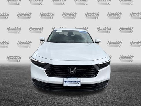 Certified 2025 Honda Accord LX image 3