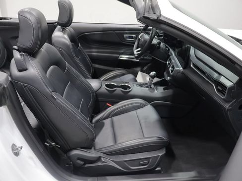 Used 2025 Ford Mustang Premium RWD image 26