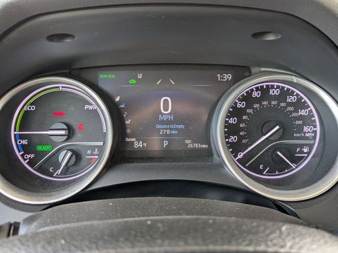 Used 2022 Toyota Camry XLE image 30