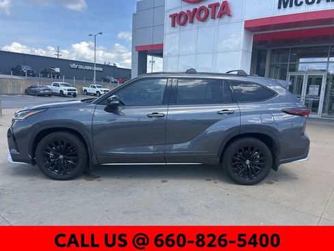 Certified 2025 Toyota Highlander XSE AWD/4WD image 15
