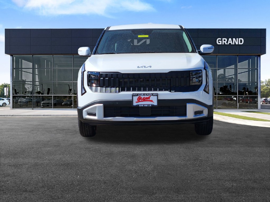 New 2027 Kia Seltos LX AWD/4WD image 3