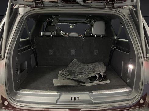 Used 2024 Lincoln Navigator L Reserve image 15