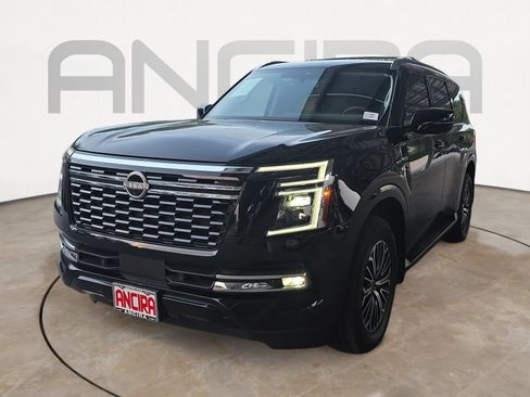 Used 2025 Nissan Armada Platinum w/ Convenience Package RWD image 4