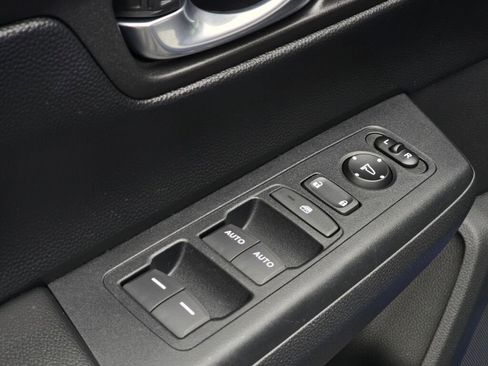 Used 2023 Honda CR-V EX image 19