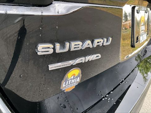 Used 2024 Subaru Outback Premium AWD/4WD image 7