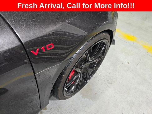 Used 2011 Audi R8 V10 AWD/4WD image 6