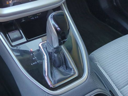 Used 2021 Subaru Outback Premium image 30