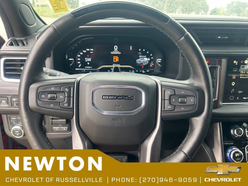 Used 2024 GMC Yukon XL Denali Ultimate AWD/4WD image 14