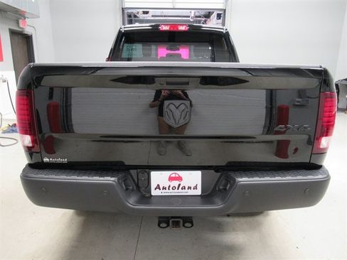 Used 2022 RAM 1500 Classic Warlock w/ Trailer & Traction Group image 5