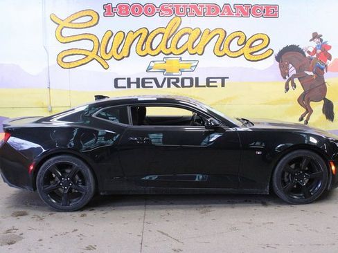 Used 2017 Chevrolet Camaro LT image 1