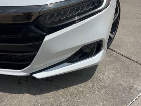 Used 2021 Honda Accord Sport image 11