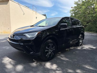 Used 2018 Toyota RAV4 LE w/ All Weather Liner Package