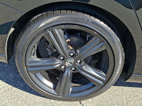 Used 2023 Honda Accord Sport image 8