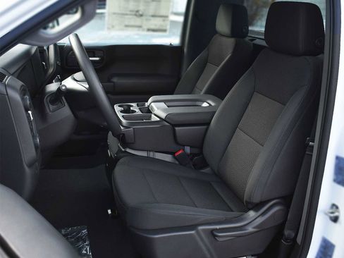 New 2026 Chevrolet Silverado 1500 W/T w/ WT Value Package image 9