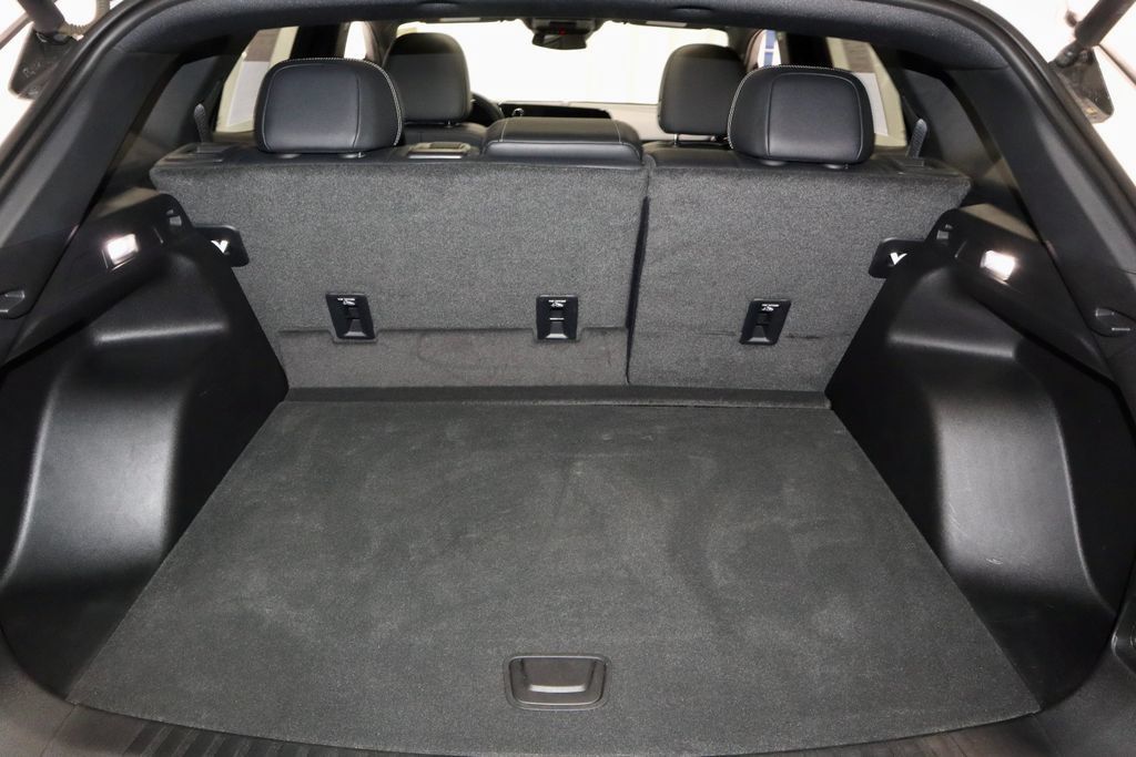 Used 2024 Chevrolet Blazer EV LT AWD/4WD image 14