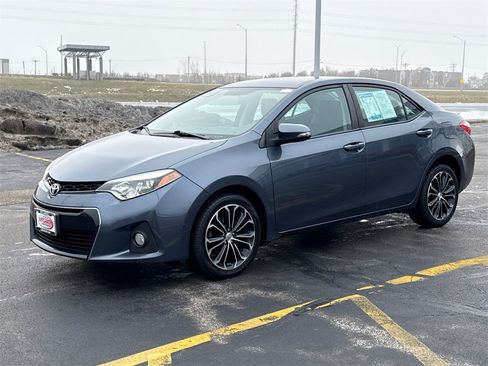 Used 2014 Toyota Corolla S image 5