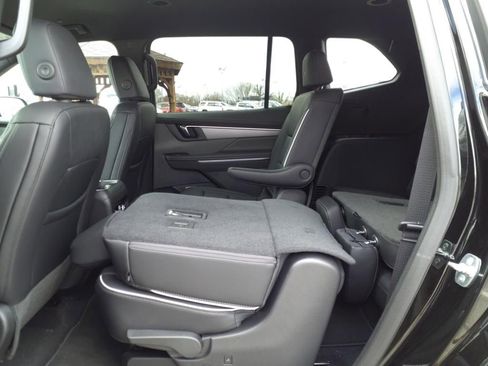 New 2025 Buick Enclave Sport Touring w/ Power Package image 5