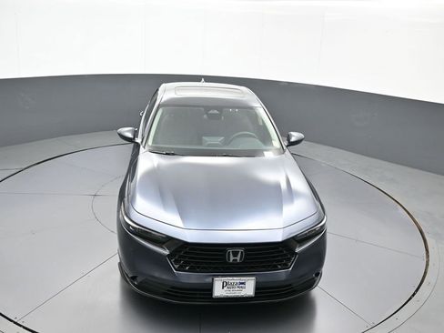 Certified 2023 Honda Accord EX image 35