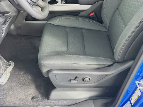 New 2026 RAM 1500 Big Horn AWD/4WD image 4