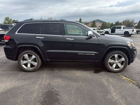 Used 2015 Jeep Grand Cherokee Overland AWD/4WD image 7