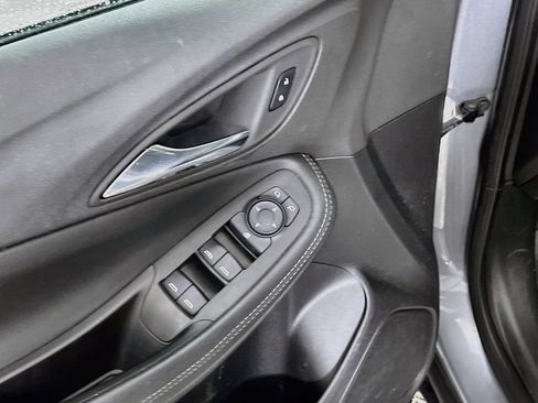 Certified 2023 Buick Encore GX Select FWD image 17