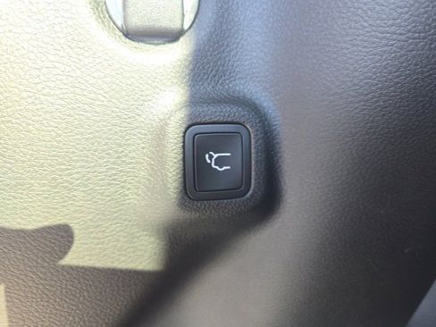 New 2026 Jeep Compass Limited image 28