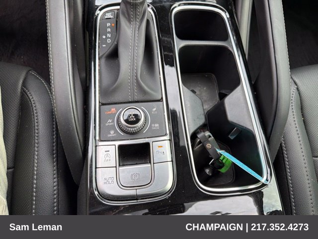 Used 2024 Kia Telluride EX w/ EX Captain's Chair Package AWD/4WD image 18