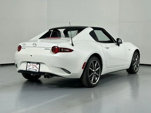 Used 2023 MAZDA MX-5 Miata Grand Touring w/ Weather Package image 4