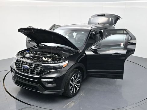 Used 2022 Ford Explorer ST-Line w/ Class IV Trailer Tow Package AWD/4WD image 57