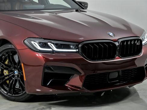 Used 2023 BMW M5 w/ Competition Package AWD/4WD image 3