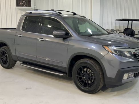Used 2017 Honda Ridgeline RTL-E image 3