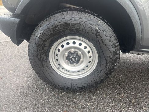 Used 2025 Ford Bronco 2-Door image 5