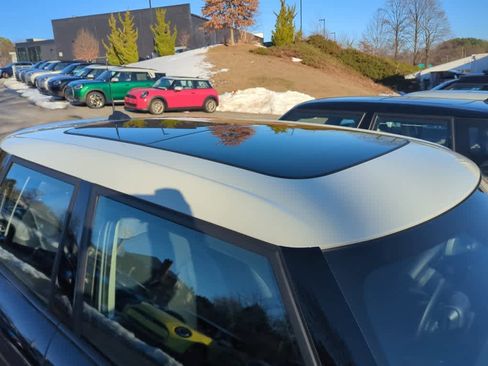 Used 2025 MINI Cooper S image 6