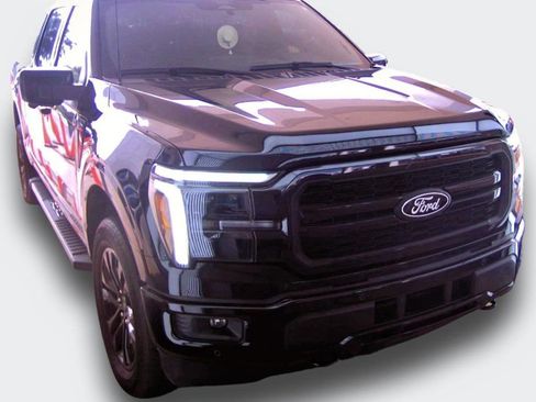 Used 2025 Ford F150 Lariat w/ Equipment Group 501A Mid AWD/4WD image 13
