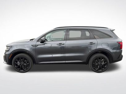Used 2023 Kia Sorento SX