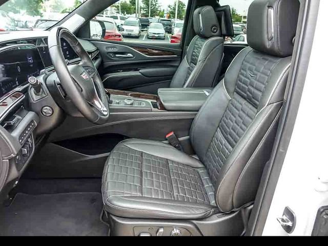 Certified 2023 Cadillac Escalade Sport Platinum AWD/4WD image 10