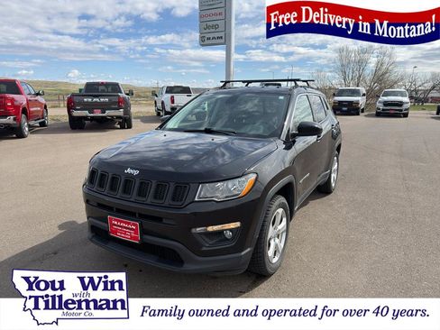 Used 2018 Jeep Compass Latitude w/ Cold Weather Group AWD/4WD image 1