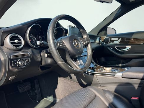 Used 2018 Mercedes-Benz C 300 Sedan image 58