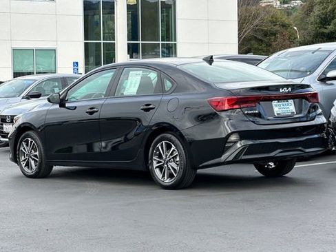 Used 2024 Kia Forte LXS image 5