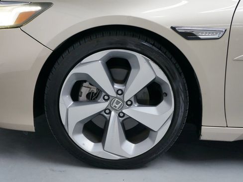 Used 2018 Honda Accord Touring image 36