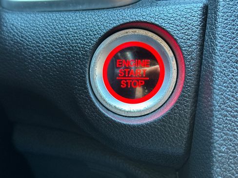 Used 2019 Honda Civic Sport image 33