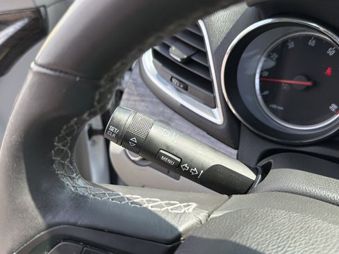 Used 2016 Buick Encore Convenience FWD image 17