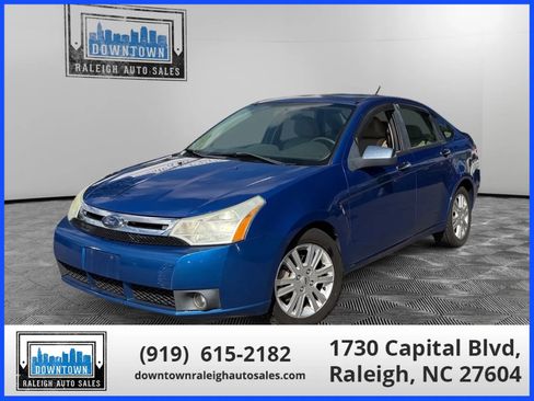 Used 2010 Ford Focus SEL FWD image 1
