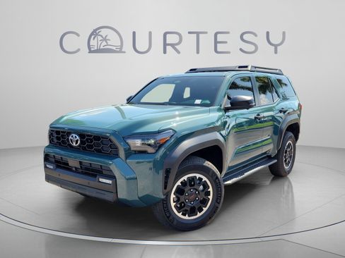 Used 2025 Toyota 4Runner TRD Off-Road Premium w/ Tow Technology Package AWD/4WD image 1
