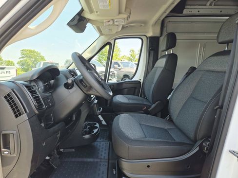 New 2026 RAM ProMaster 2500 FWD image 11
