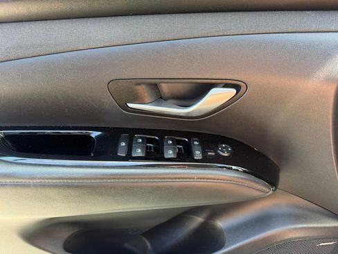 Used 2022 Hyundai Tucson Limited FWD image 31