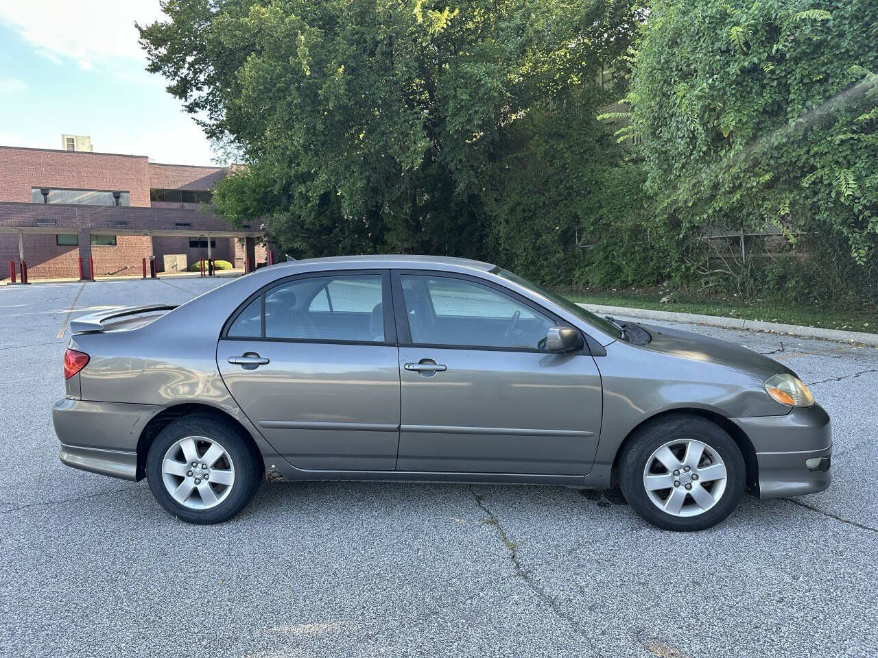 Used 2007 Toyota Corolla S FWD image 6