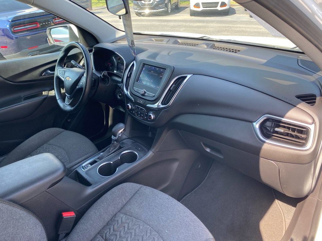 Used 2024 Chevrolet Equinox LT FWD image 38